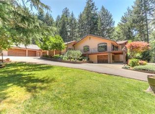 115 Sloan Mountain Ln, Grants Pass, OR 97527