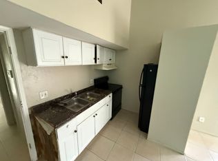 3838 Madison Ave APT 4, Fort Myers, FL 33916