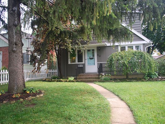 2nd image of 215 E Royal Forest Blvd