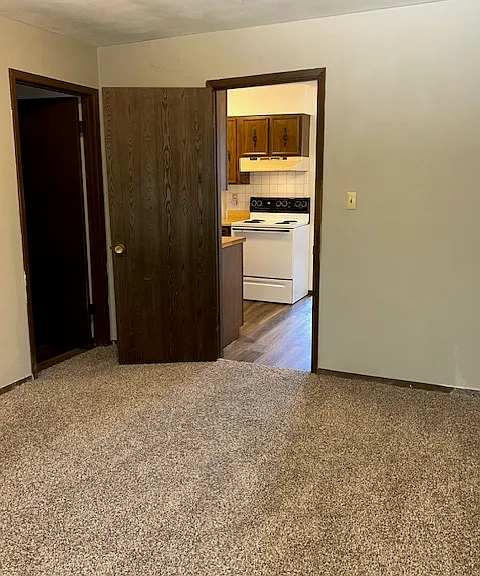205 Freedom Dr #7 — Photo 7