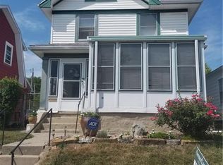 909 Kammer Ave, Dayton, OH 45417