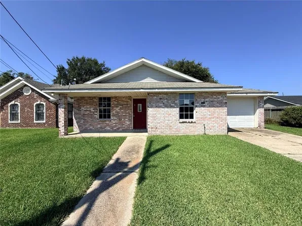 7930 Trout Rd, New Orleans, LA 70126