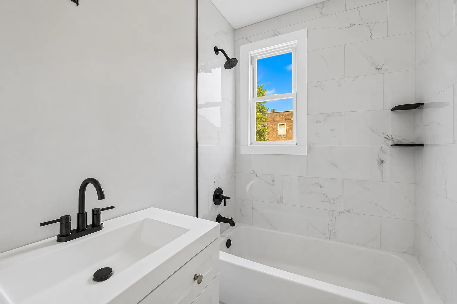 2 bed, 1350 sqft, $1,350 — Photo 4