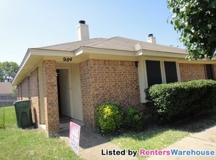 984 Tennessee Trl, Arlington, TX 76017