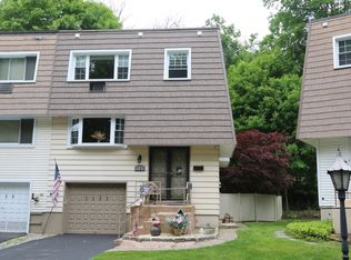 1131 Stonegate Rd, Shrub Oak, NY 10588