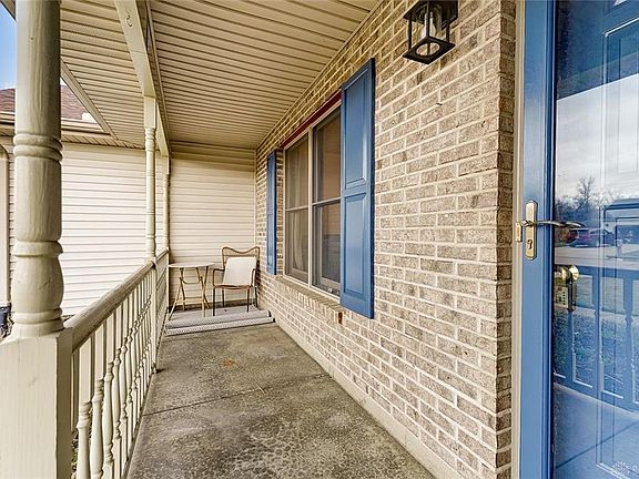 5th image of 1115 Manchester Dr