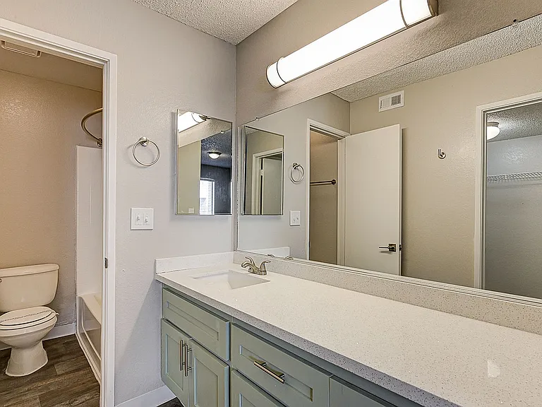 Arium Emerald Springs — Photo 25
