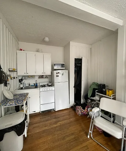 56 S Russell St #7 — Photo 3