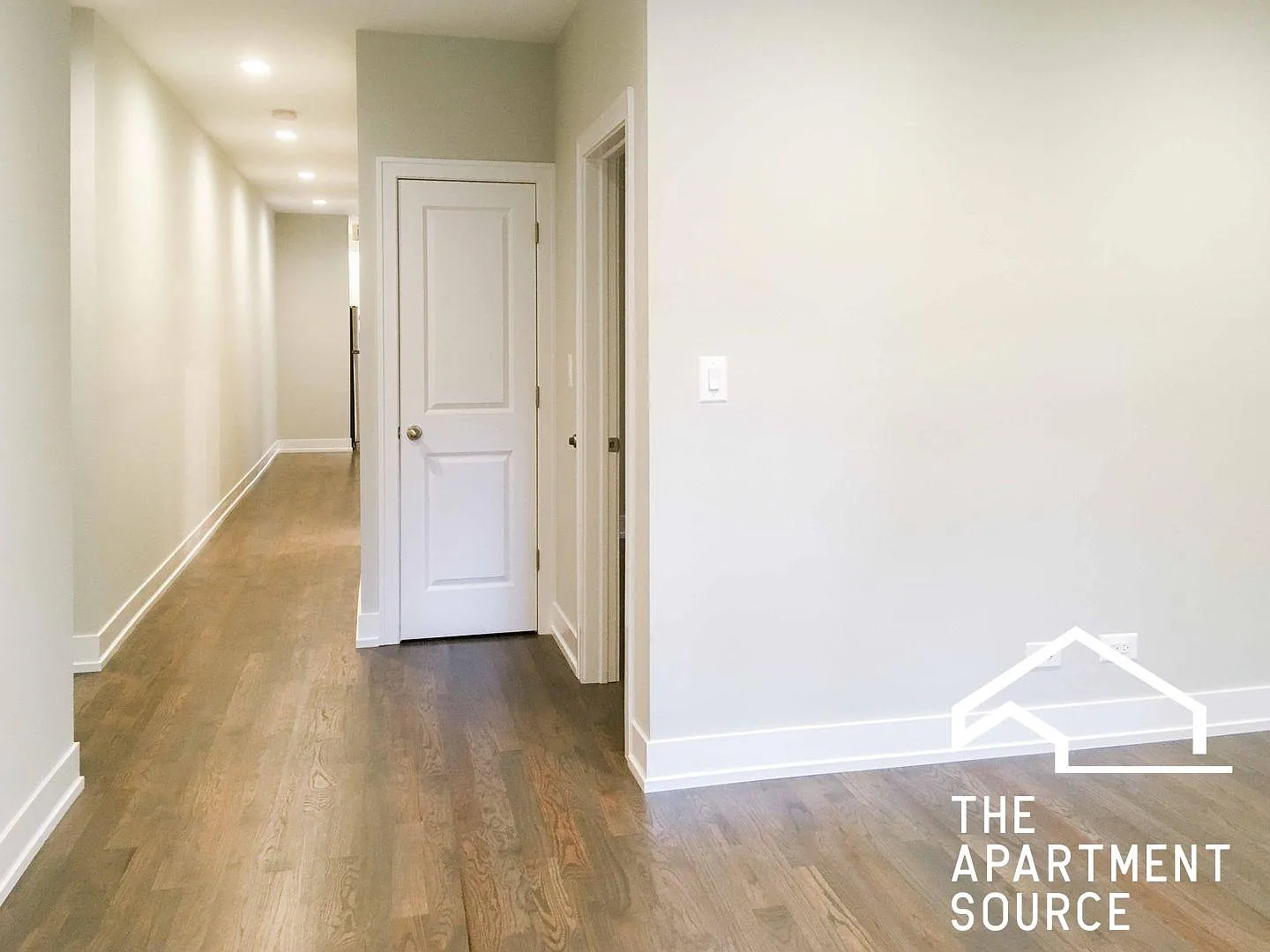 2 bed, 1140 sqft, $2,660 — Photo 3