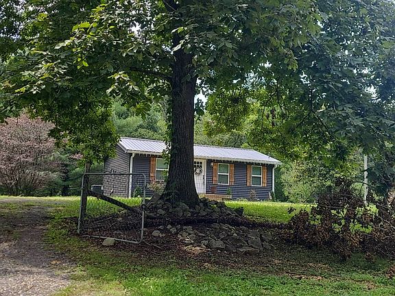 3rd image of 5912 Baker Loop