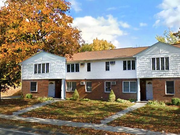 446 Center St #4