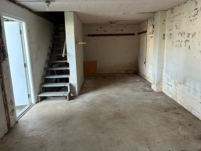217 Lincoln Ave — Photo 19