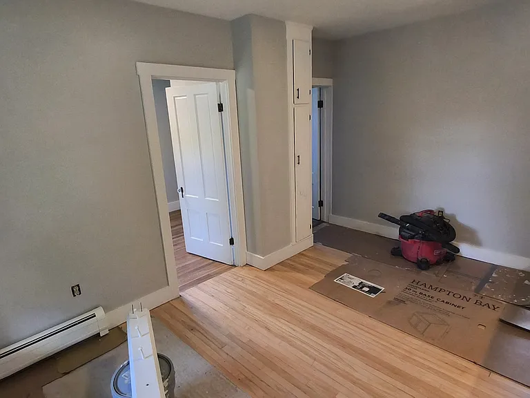 87 Temple St #1 — Photo 2