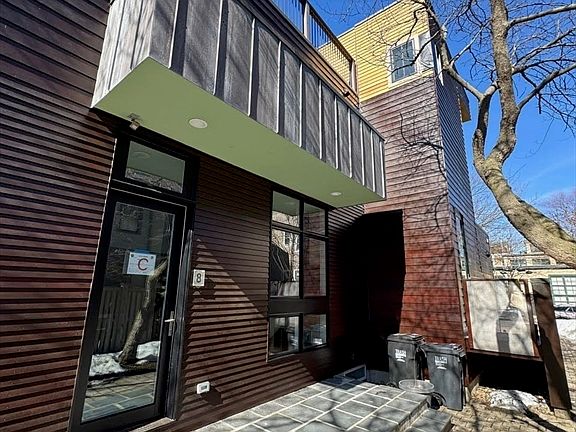 2nd image of 8 Valentine St #8