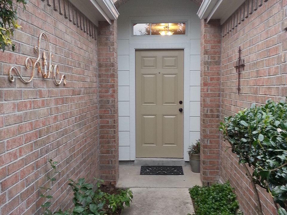 1st image of 15004 Saddlegirth Ln