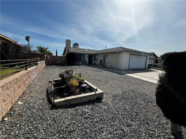 15995 Hibiscus St, Fontana, CA 92335
