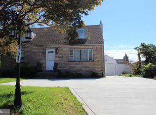 11017 Bustleton Ave, Philadelphia, PA 19116