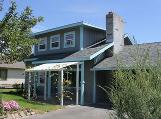207 N 4th St, Selah, WA