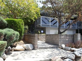 1 E Pine St, Altadena, CA 91001