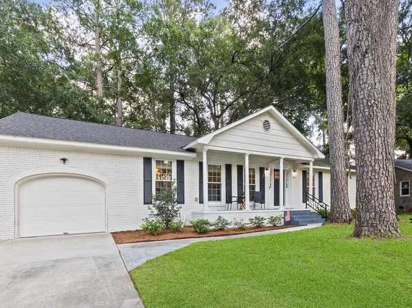 301 Stratford Dr, Summerville, SC 29485