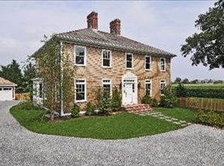 292 Mecox Rd, Water Mill, NY 11976