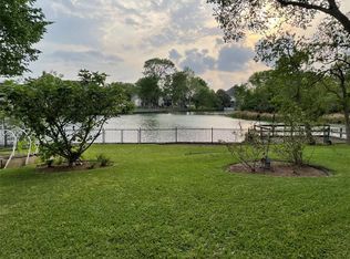 52 Palm Blvd, Missouri City, TX 77459