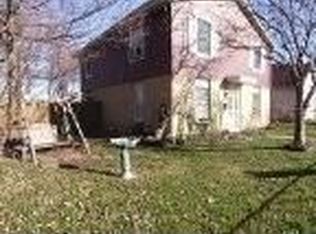 2442 1st Ave, Terre Haute, IN 47807