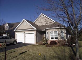 2619 Terrwood Dr W, Macungie, PA 18062