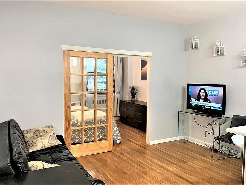 1st image of 230 E 52nd St APT 3B