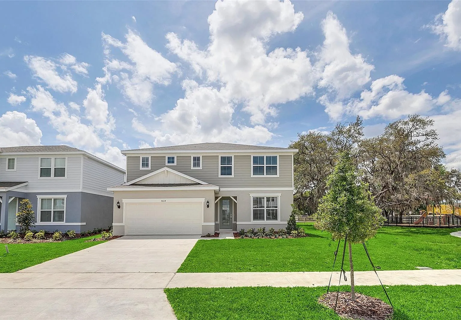 4 bed, 2.5 bath, 2386 sqft, $2,700 — Photo 1