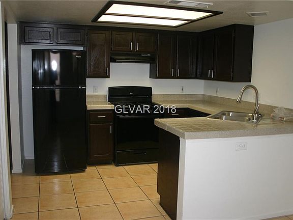 4th image of 2312 Pine Bluff Ct