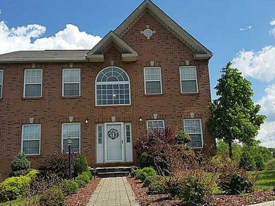 319 Diamond Dr, Coraopolis, PA, 15108