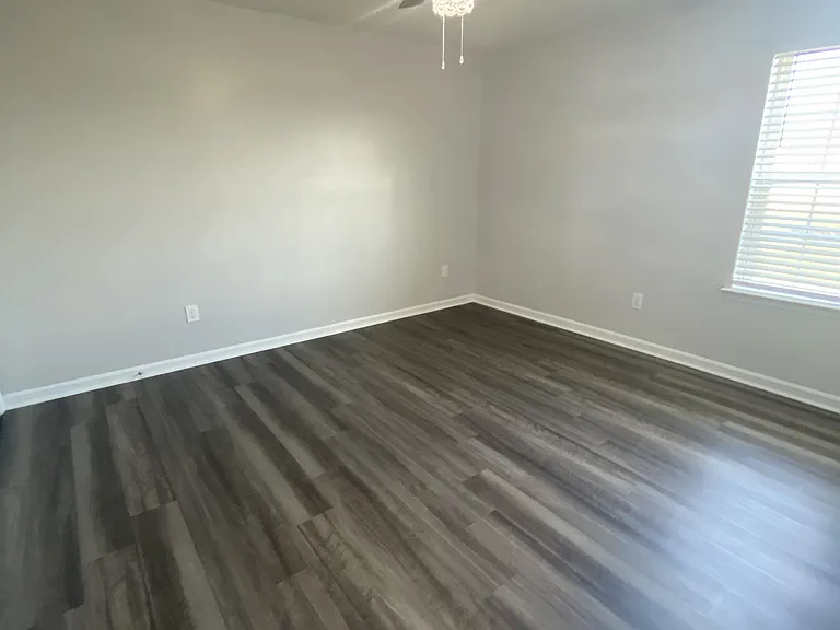 214 Gumspring Dr — Photo 25