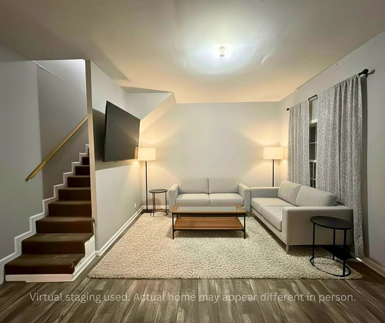 615 5th Ave E Apt B — Photo 1