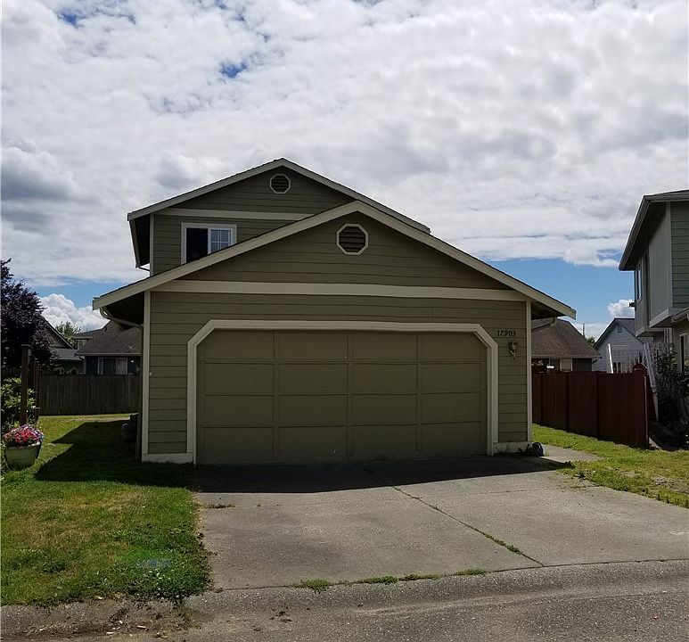 1st image of 17903 29th Ave NE