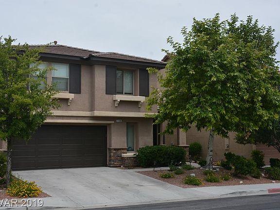2nd image of 7100 Oakwood Pines Ct