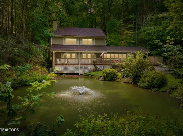 3127 Emerald Springs Loop, Sevierville, TN 37862