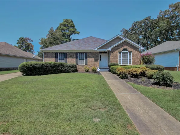6 Bear Trail Cv, Little Rock, AR 72210
