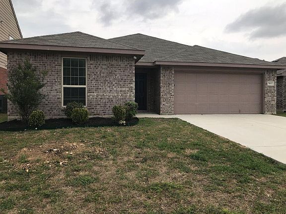 3rd image of 7621 Hollow Forest Dr