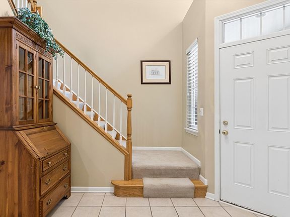 3rd image of 1204 Ashbrook Ct