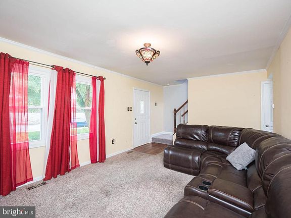 4th image of 1705 Walleye Dr