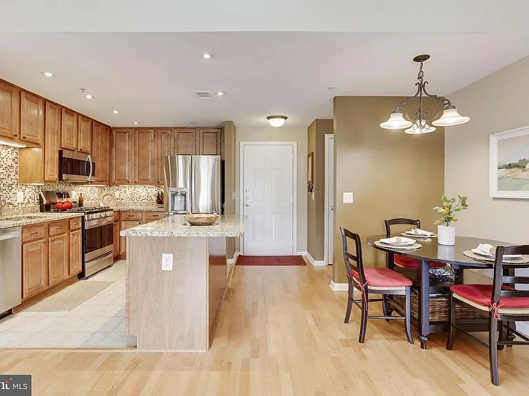 9486 Virginia Center Blvd #403 — Photo 9