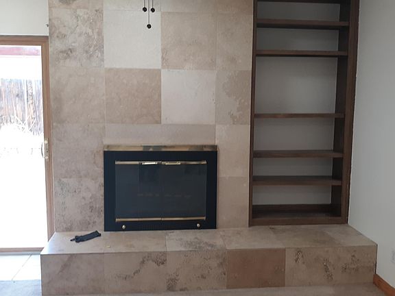 5th image of 4661 Fairfax Dr NW