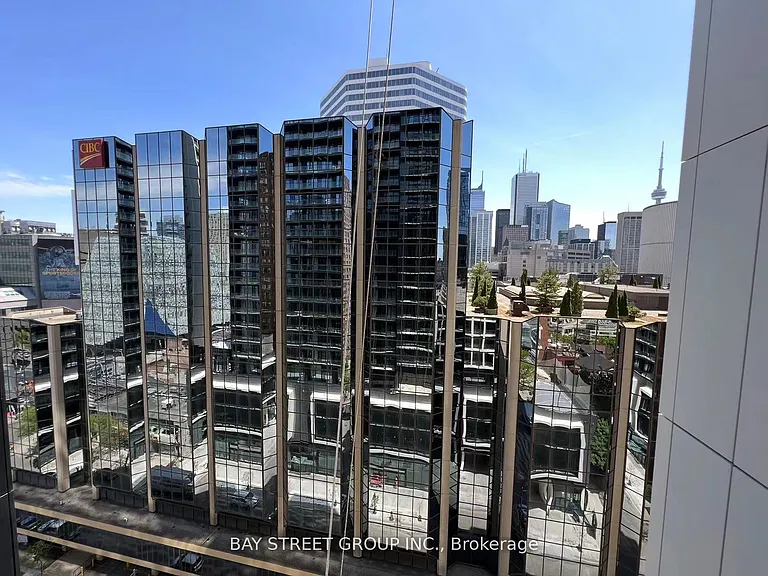 20 Edward St #1109 — Photo 11