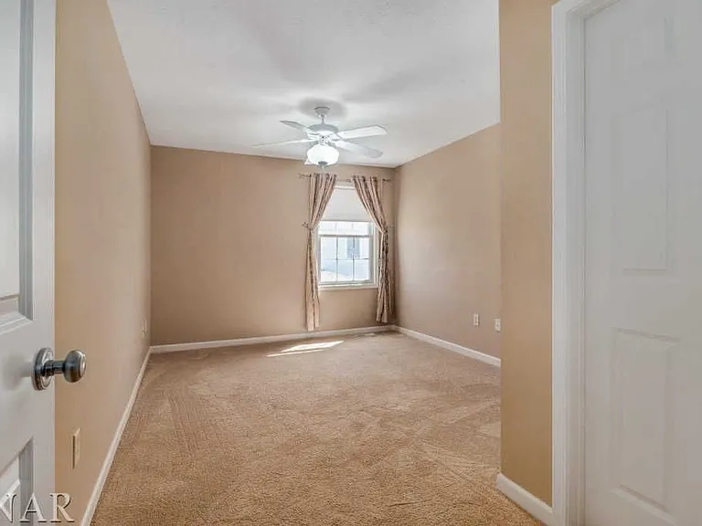 1104 Ekstam Dr #1 — Photo 15