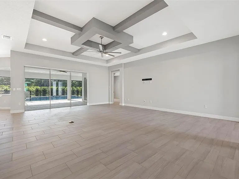 7135 Tamworth Pkwy — Photo 19