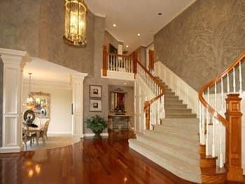 5th image of 2030 Wellington Dr