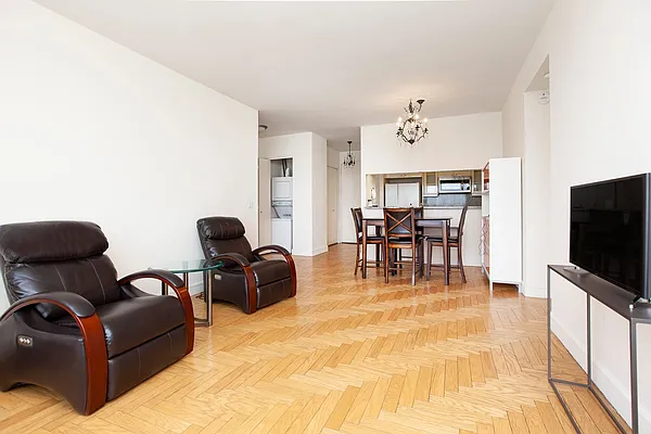 Rented by T&T Real Estate | media 2