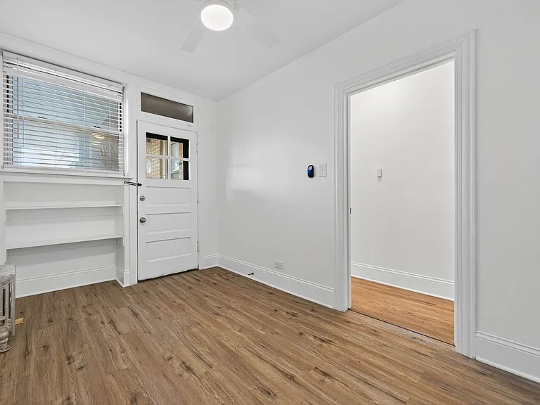 6308 N Artesian Ave #2 — Photo 8
