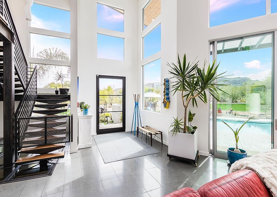 1st image of 8302 N Poco Calle